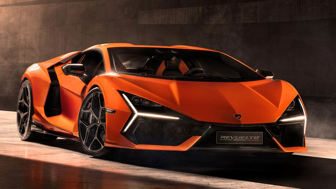 2024 model Lamborghini Revuelto tanıtılmış. Hız yapmayı seviyor musunuz?