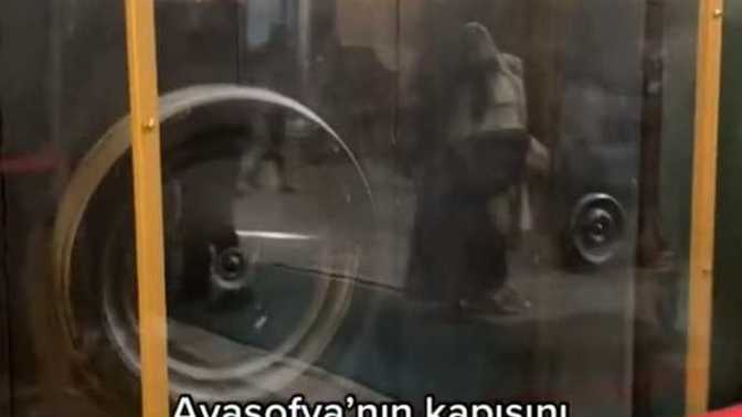 Ayasofya'nın kapısını kemirdikleri için korumaya almışlar ne düşünüyorsun?