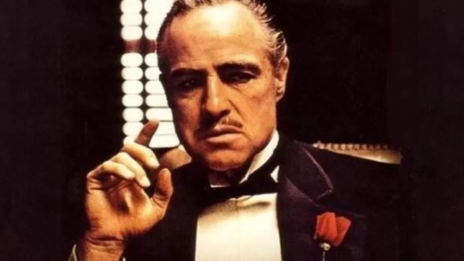 Marlon Brando'yu doğum gününde Baba filminin unutulmaz replikleriyle analım! Sizin favoriniz hangisi?