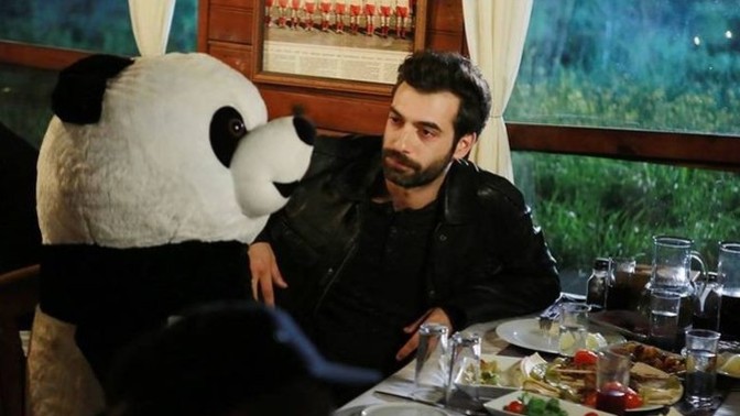 Geçmişteki hatalarınızı sürekli yüzünüze vuran arkadaşa ne tepki verirsiniz?