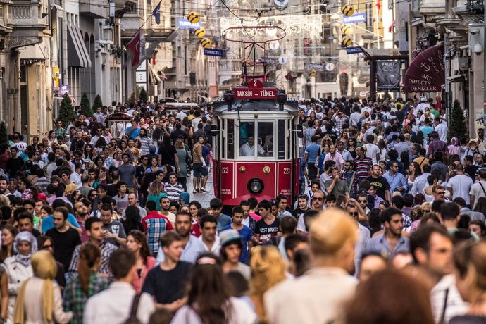 4 kişilik bir ailenin İstanbulda aylık yaşam maliyeti 31.788 lira. Maaşınız bu maliyeti karşılayabiliyor mu?