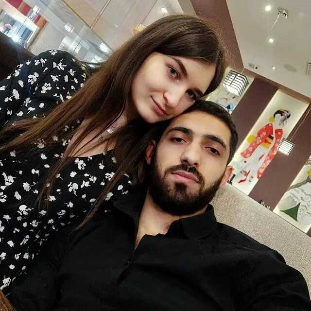Kocam eve gelince yemek hazır olsun istiyormuş. Ben de kendine bir uşak tut dedim. Sizce haksız mıyım?