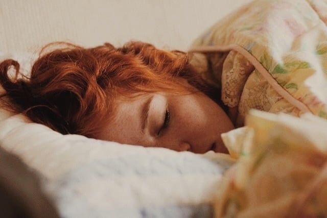 Uykusunda horlayan biri sizi rahatsız eder mi?