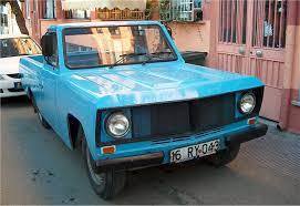 bilen bilir bu aracın arka tekerleklerinin çarpıklığını :D