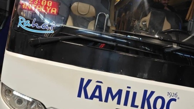 Bu yolculuk biter mi? Otobüs yolculuğunu seviyor musunuz?
