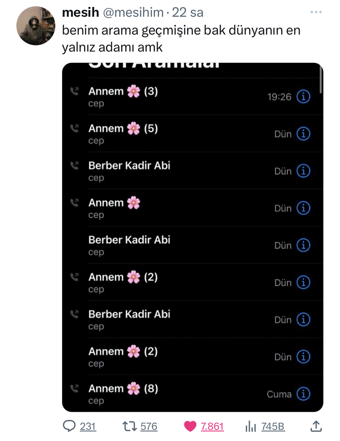 Annesinin kaydına koyduğu emoji 😍