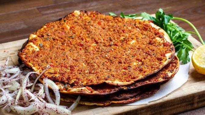 İlk buluşmada lahmacun yemeye gidilir mi?
