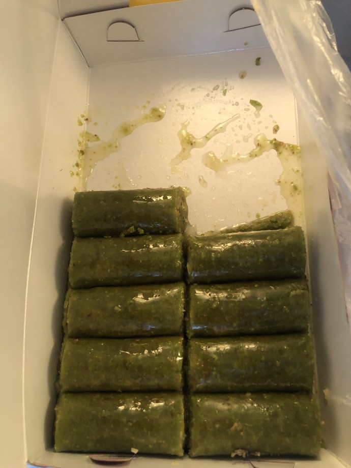 Tatlıcının önünden geçtiğinizde canınız ister mi?