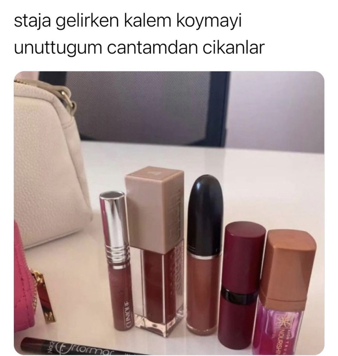 Çantanızdan çıkarmadığınız makyaj malzemeleriniz var mı?