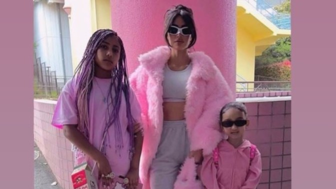 Bu bahar dolabınızda pembe rengine yer verecek misiniz?
