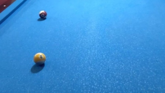 Bilardo oynamayı seven var mı?