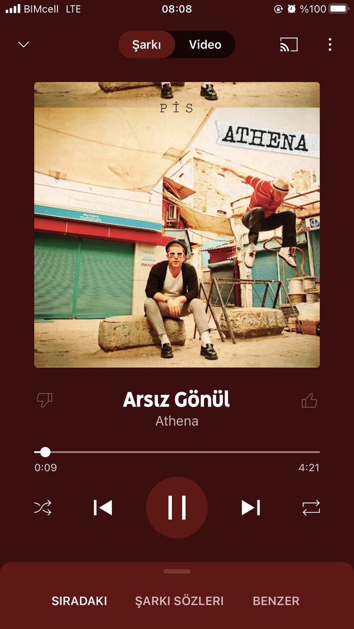 Bugün dinlediğiniz ilk şarkı hangisi?
