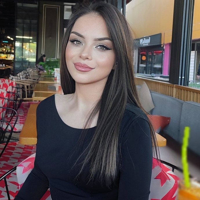 Sarı saç mı yakışmış, siyah mı?