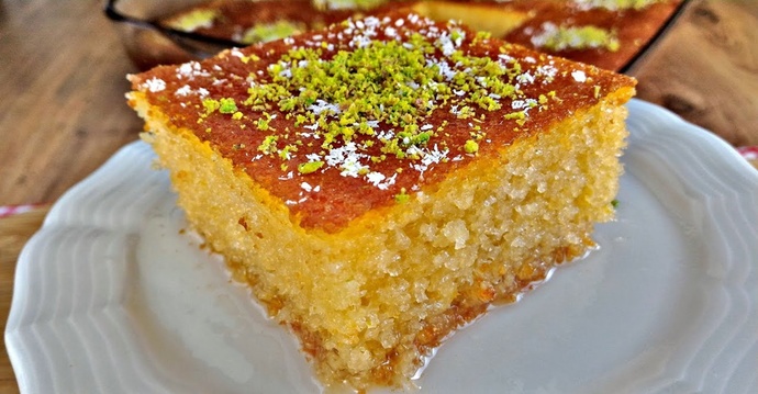 Iftara misafir var annemle tatlı tartışmasına girdik hangisini yapsak bilemedim hafif bir tatlı önerir misiniz?