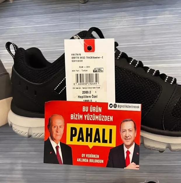 Marketteki ürünlere Erdoğan sayesinde çıkartması yapıştıran Mahire gözaltı kararı! Seçim öncesi oylara etkisi ne yönde olur?