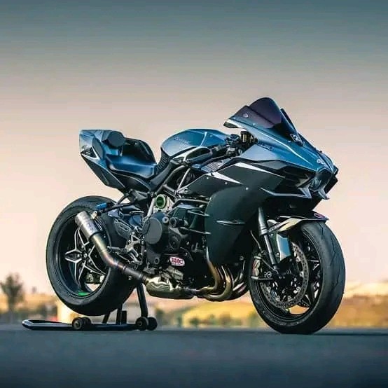 Arabam mı güzel motorum,, mu?