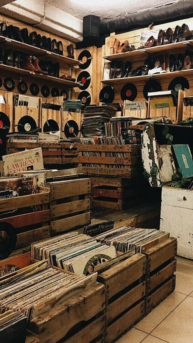 Nostalji müzikler dinlemeyi seviyor musunuz, daha önce hiç plak dinlediniz mi, koleksiyon yapıyor musunuz?