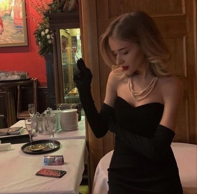 Sarışınlar mi esmerler mi daha çok hoşunuza gider?
