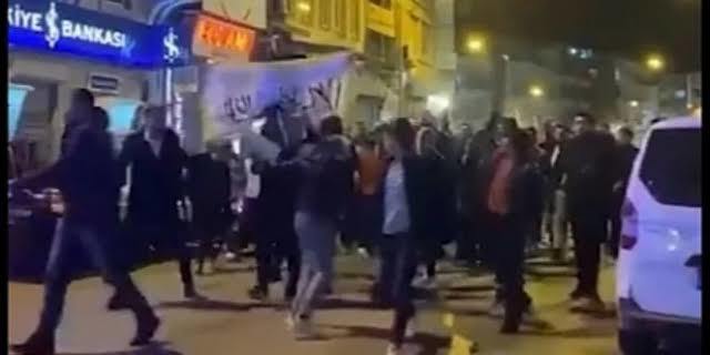 Suriyelilerin kısas ve şeriat eylemlerine polislerin müdahale etmemesi gündem oldu düşünceleriniz?