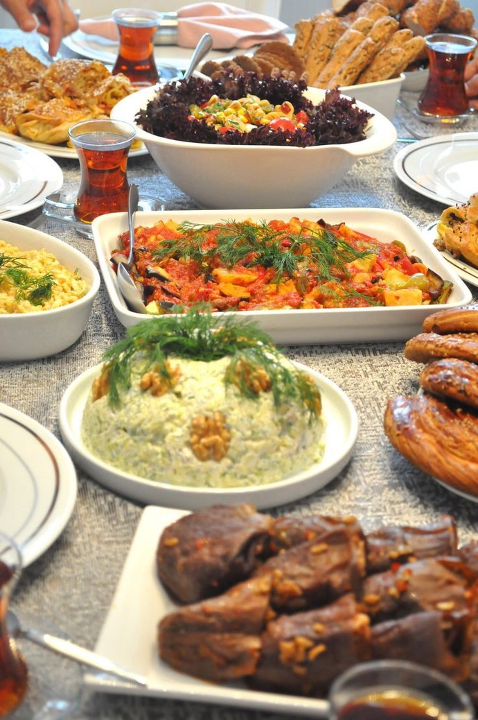Üstüne para verseler dahi ağzıma sürmem dediğiniz yemek nedir?