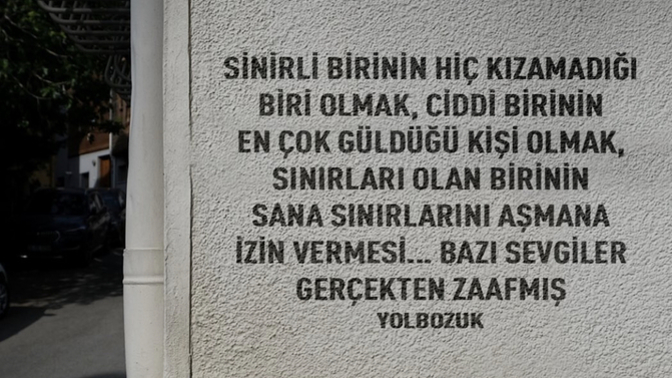 Gerçek sevgi bir zaaf mı yoksa seni daha güzel bir insan mı yapar?