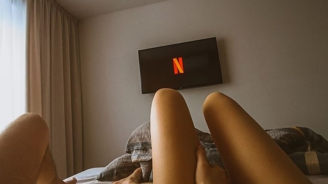 Kendi iradenle asla izlemeyeceğin şey ne?