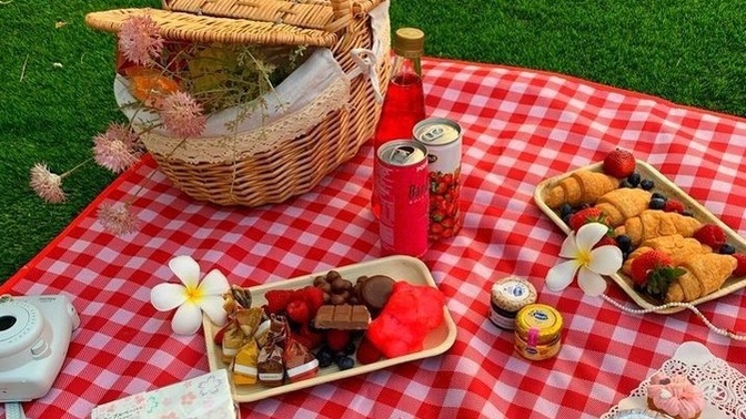 Piknik sepetinde neler olur?