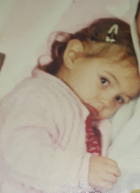 Bebeklik fotoğrafınız var mı?