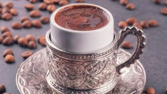 İftar sonrası kahve mi yoksa çay mı içmeyi tercih edersiniz?