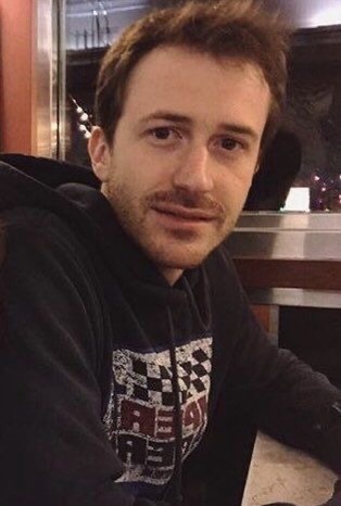 Sakallı erkek mi, yoksa baby face erkek mi tercih edersin?