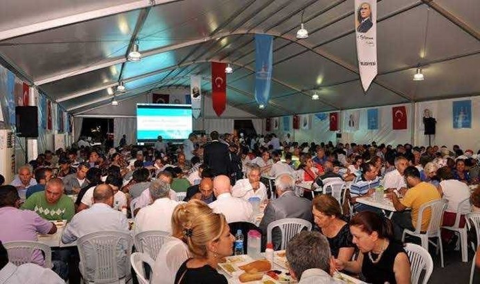 Hoşlandığım hanımefendiyi ilk buluşma için iftar çadırına götürsem benden etkilenir mi?