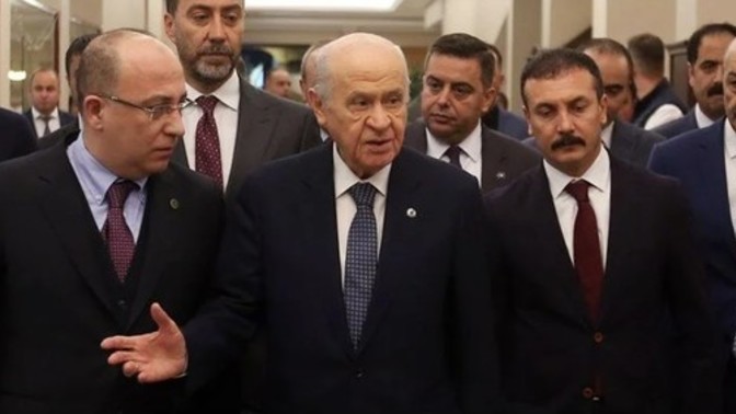 Milliyetçi Hareket Partisi kadrosunu nasıl değerlendiriyorsunuz, partiden kimleri beğeniyorsunuz?