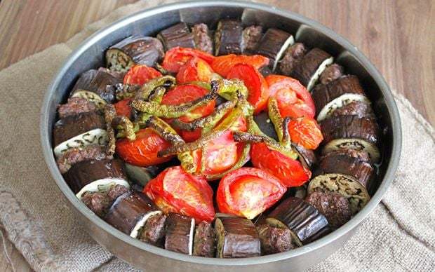 Sogan Kebabı mı? Patlıcan Kebabı mı?
