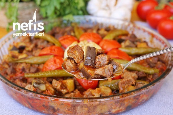 Osmanlı mutfağından bir yemek deneyecek olsanız tercihiniz hangisi olurdu?