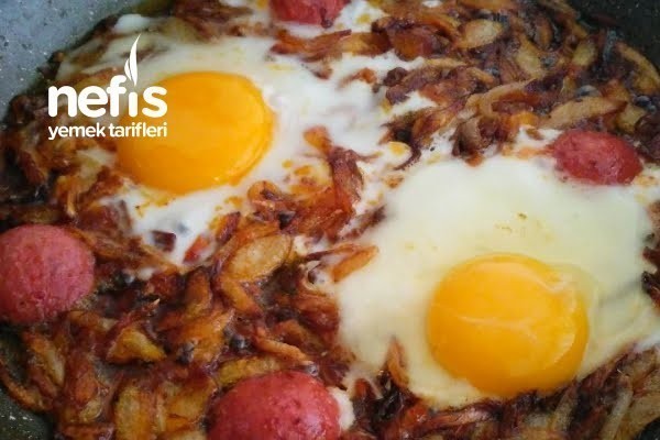 Osmanlı mutfağından bir yemek deneyecek olsanız tercihiniz hangisi olurdu?