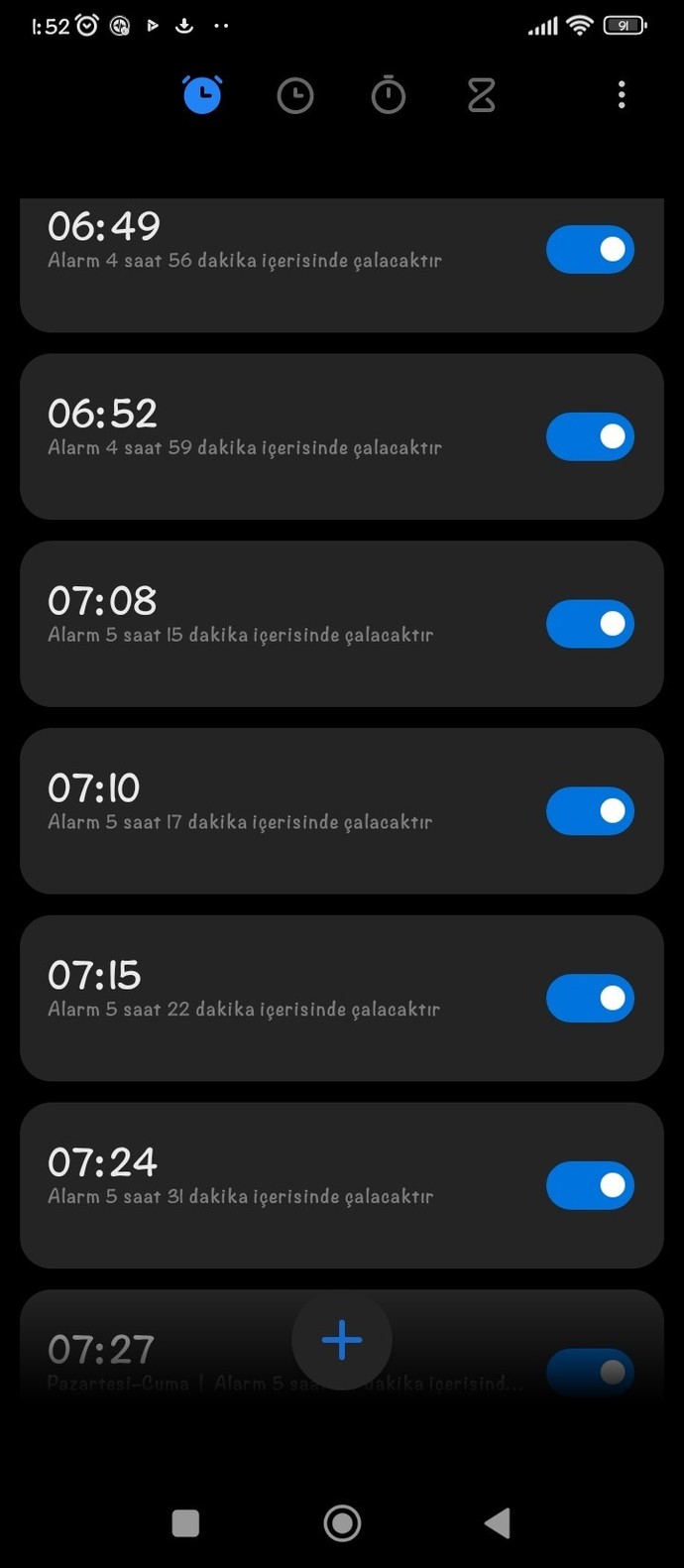 Uyanmak için kaç alarm kuruyorsunuz?