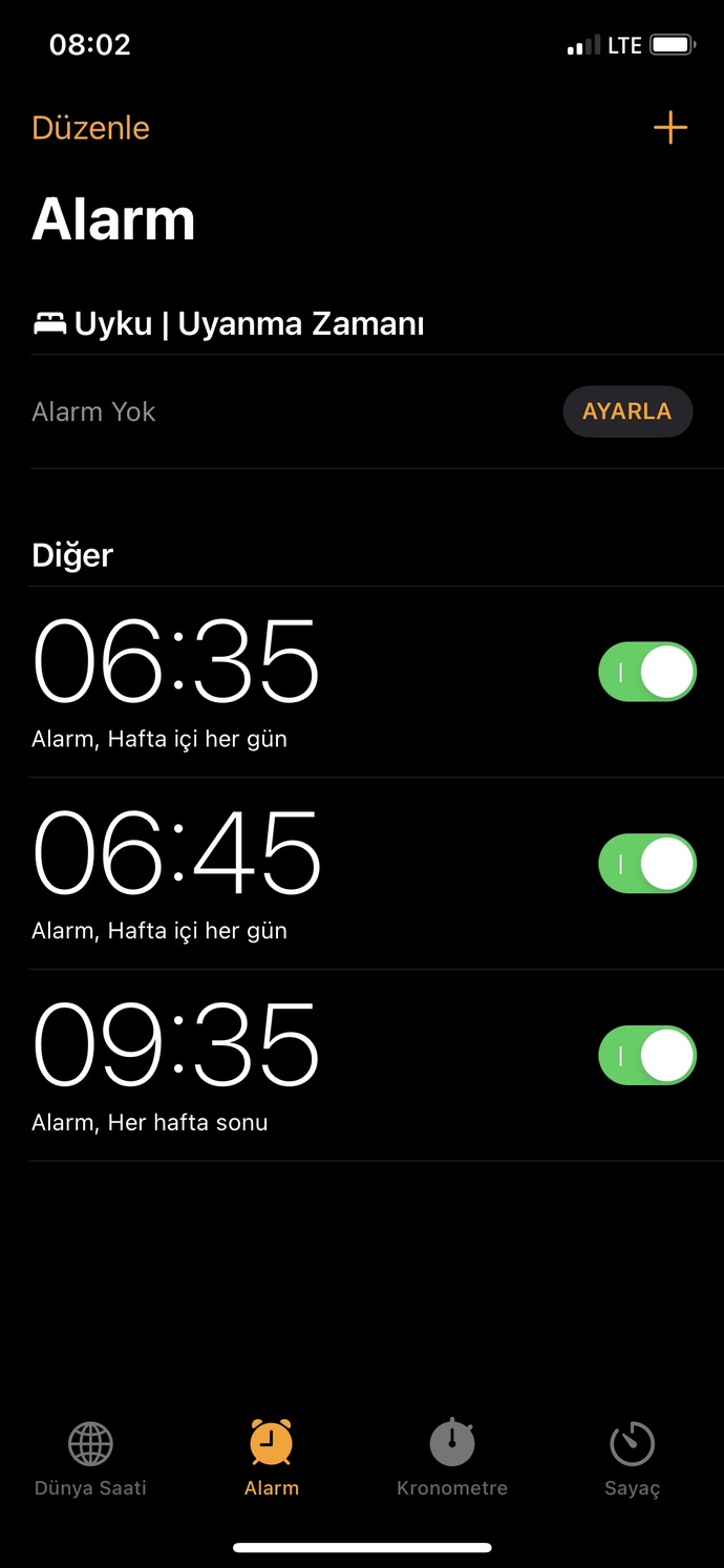 Uyanmak için kaç alarm kuruyorsunuz?