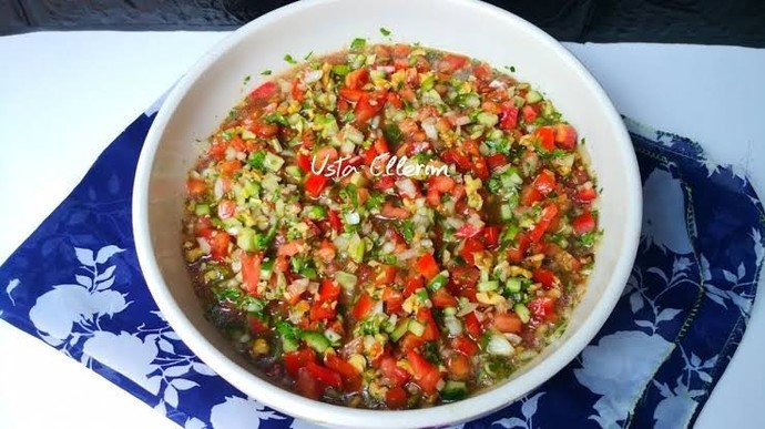 İftar sofralarına en çok yakışacak o salata hangisi?