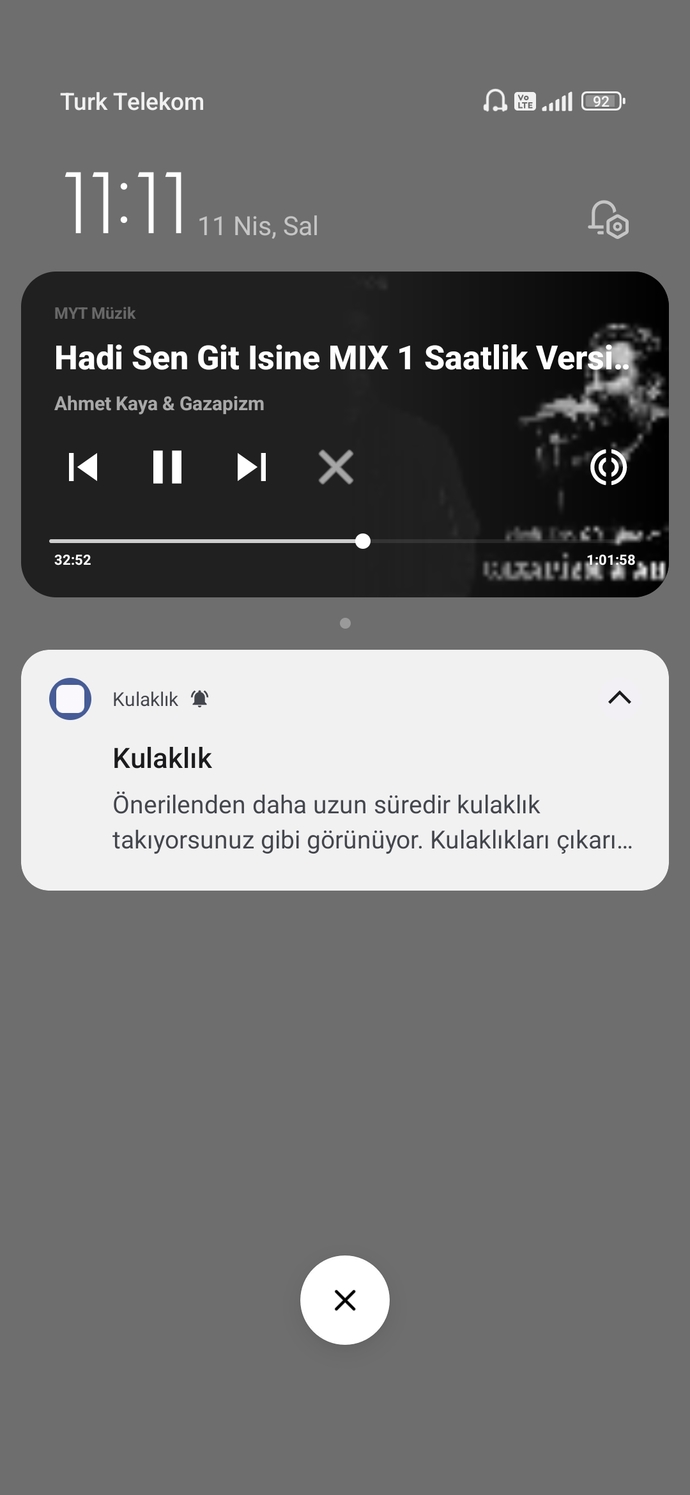 Yapay zeka olmasa düşünenimiz yok arada sizinde olsun istiyosanız Xiaomi kullanabilirsiniz?