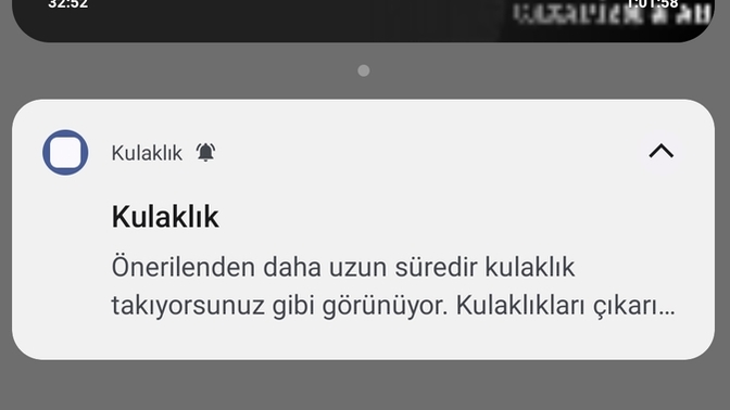 Yapay zeka olmasa düşünenimiz yok arada sizinde olsun istiyosanız Xiaomi kullanabilirsiniz?