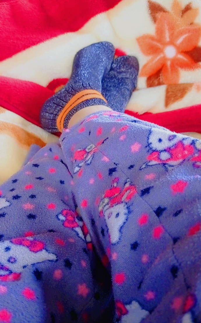 Sabahtan beri ayağa bile kalkamadım 🥺