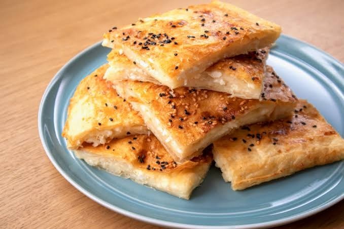 Peynirli Börek sever misiniz?