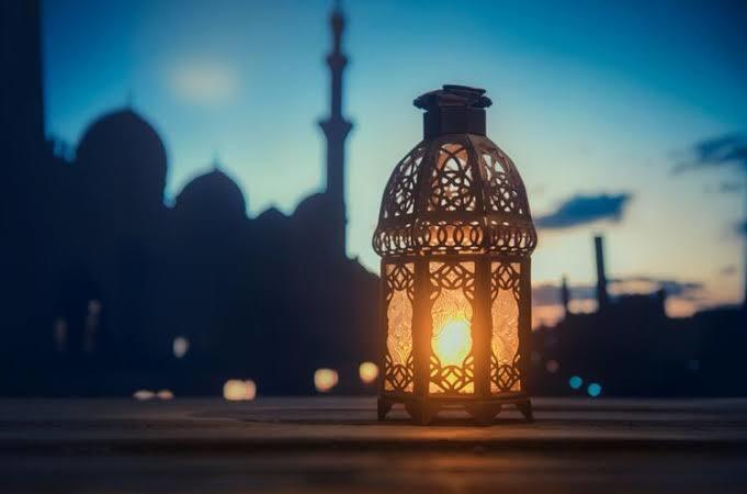 🕌
