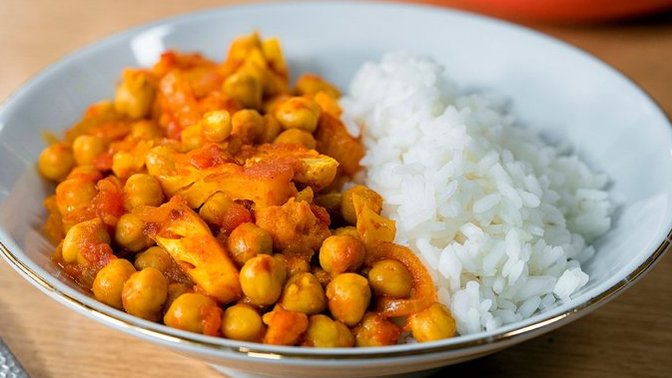 Nohut ve pilav mı, kuru fasulye ve pilav mı?