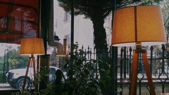Kafeye gidip de canlı müzik vs storysi atmayan kaldı mı?