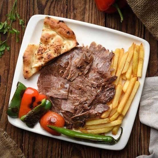 Senin tercihin hangisi porsiyon mu ekmek arası döner mi?