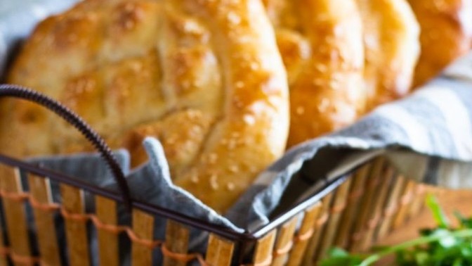 Ramazan'da Ekmeği mi tercih edersin yoksa Ramazan Pidesini mi tercih edersin?