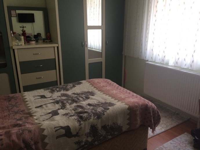 Yatak odalarımızdaki fazla eşyalar uyku kalitemizi etkiliyormuş. Sizin yatak odanız da tıka basa dolu mu?