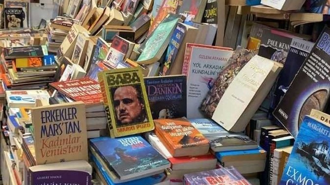 Sahaflarda sadece eski kitaplar mı olur?