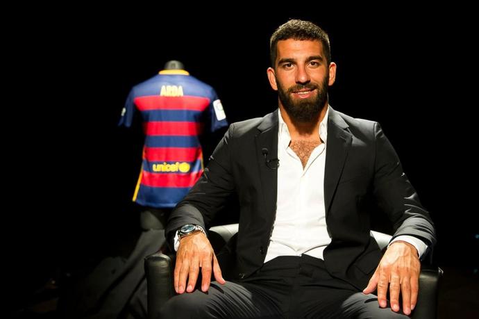 Arda Turan, Eyüpsporun yeni teknik direktörü oldu. Sizce başarılı olur mu?